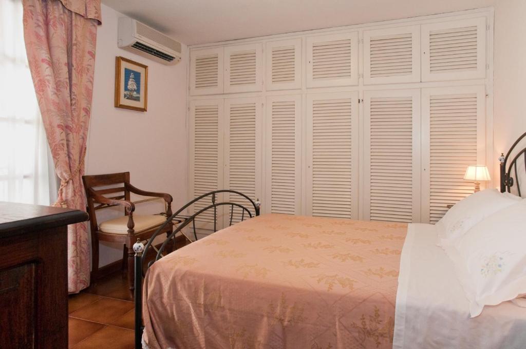 Bed&Breakfast Chiara Olbia Habitación foto
